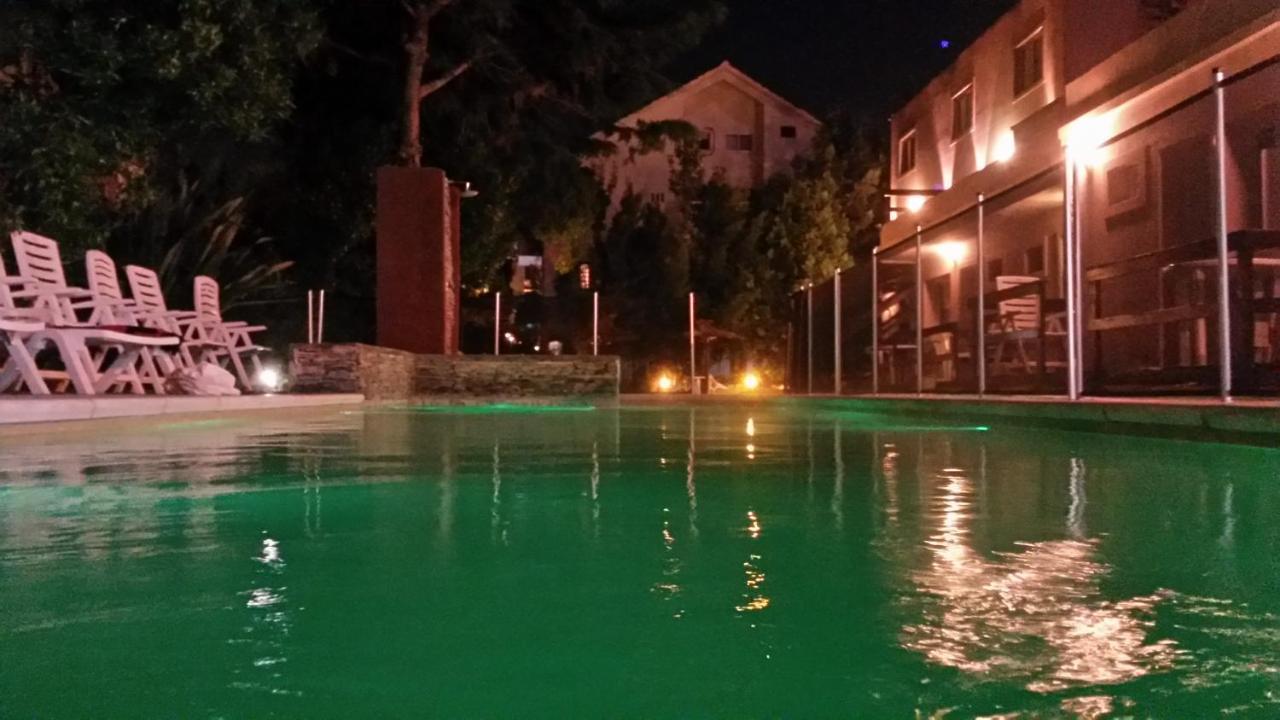 Ayres Village Apart Пинамар Екстериор снимка